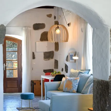 La Casa Del Medianero Mácher